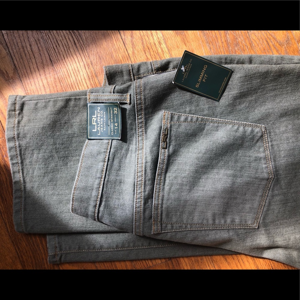 Woman’s Designer Jeans - runs small (size 12 fit) - Picture 4 of 5